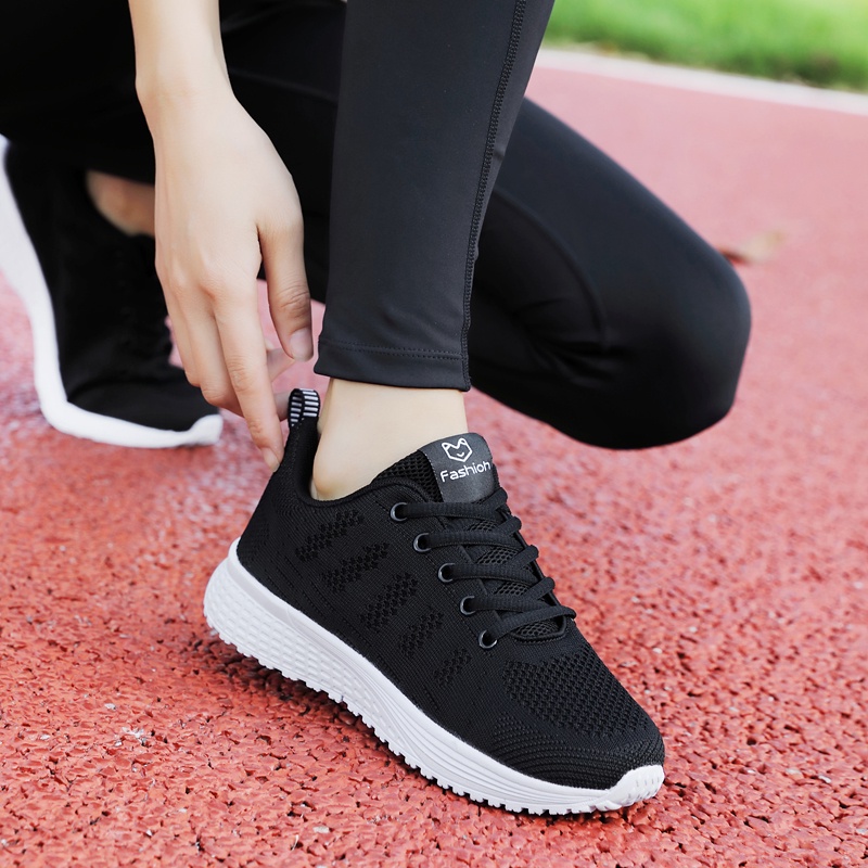 Giày Thể Thao Thời Trang Năng Động Cho Nữ Giày Thể Thao Phong Cách Hàn Quốc Trẻ Trung Dành Cho Nữ