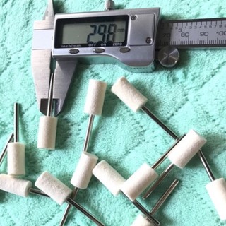 trụ nỉ đánh bóng 10mm cán 3mm