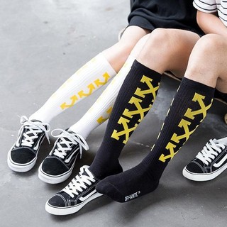 TẤT VỚ MŨI TÊN - PATTERN OFFWHITE SOCKS