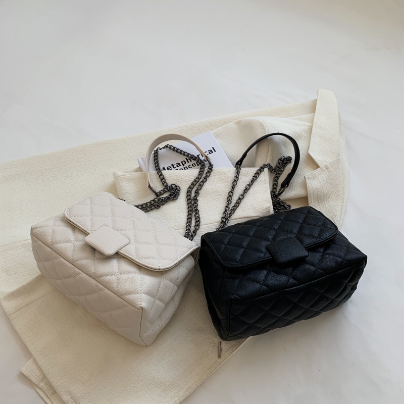 Túi đeo chéo IELGY màu trơn sọc hình thoi sức chứa lớn phong cách Hàn Quốc thời trang dành cho nữ