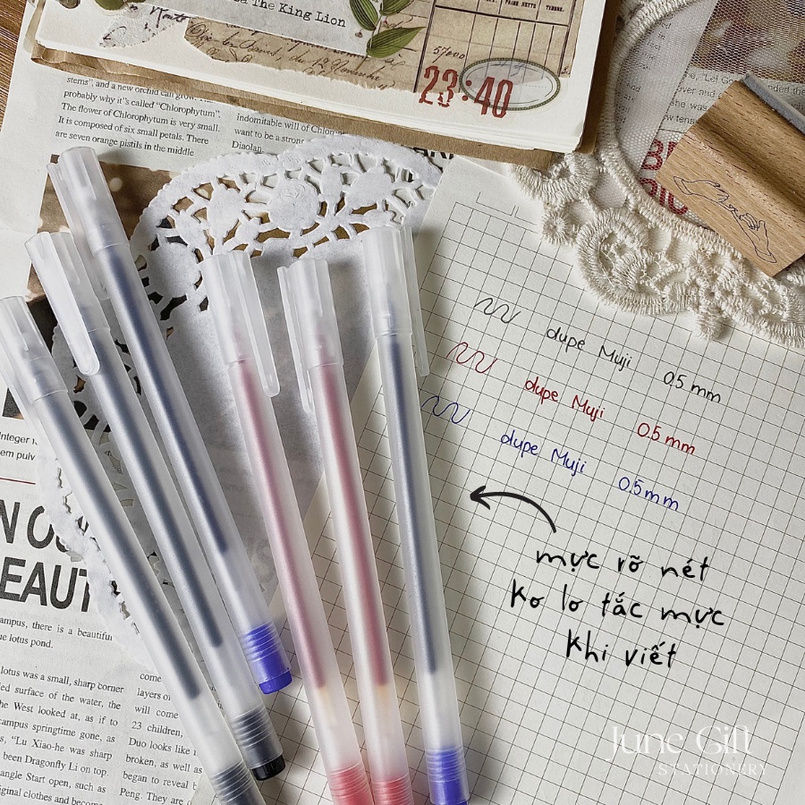 Bút bi nước bút gel bản dupe Muji màu  xanh, đen, đỏ ngòi 0.5mm mực đều nét đẹp