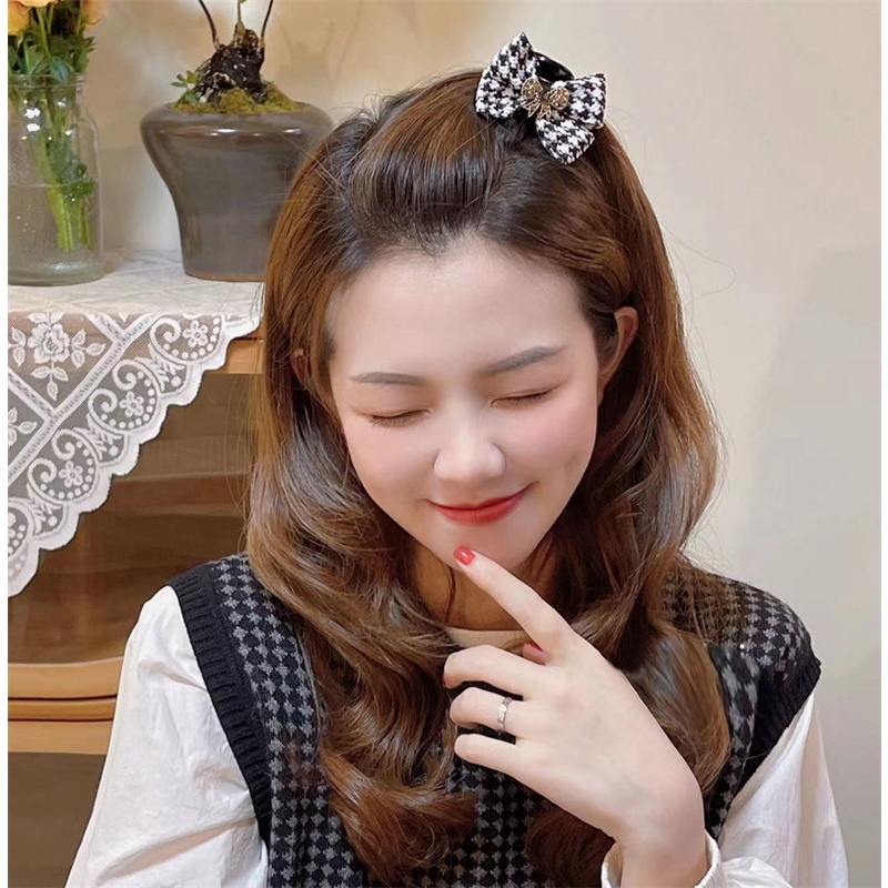 【qiaozhi】Kẹp Tóc Nơ Hai Mặt Cỡ Nhỏ Họa Tiết Thỏ Đáng Yêu Thời Trang Cao Cấp Cho Nữ