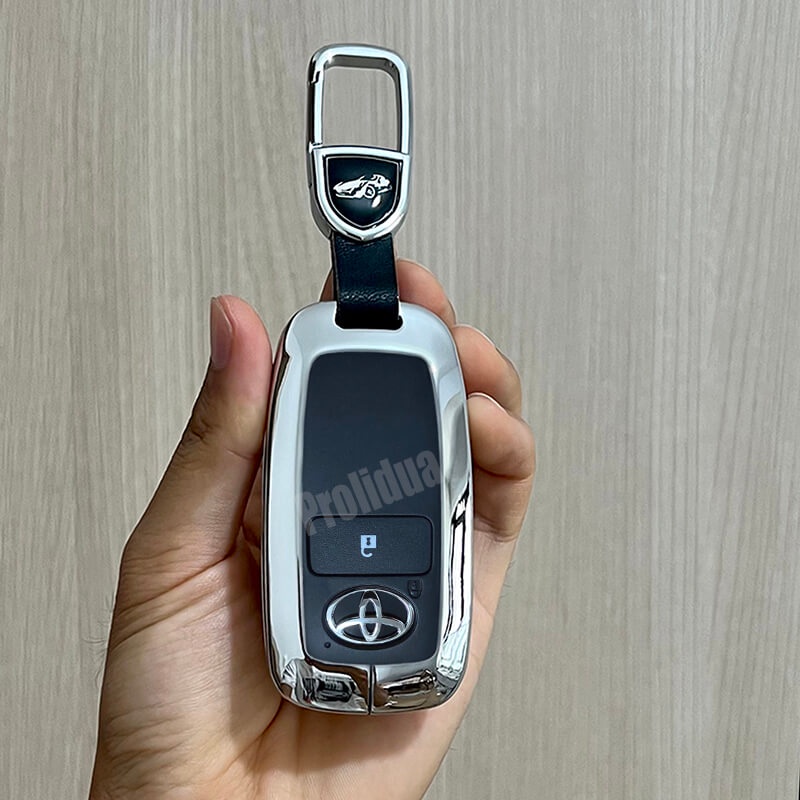 Vỏ Kim Loại Bọc Chìa Khóa Xe Hơi Toyota Veloz 2022 Raize Veloz 2021