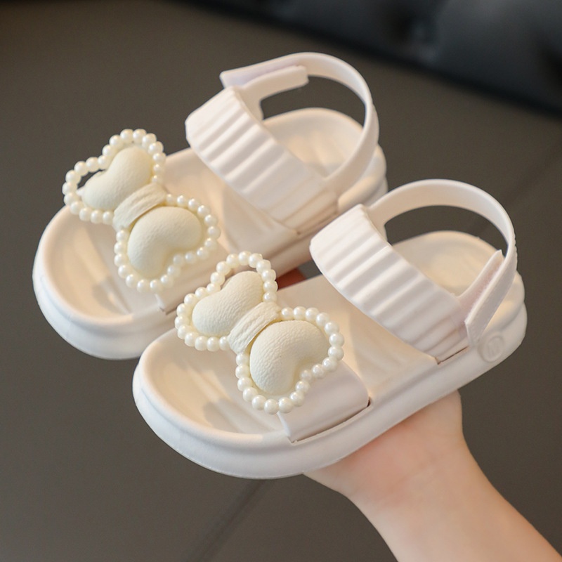 Dép sandal bé gái, dép quai hậu đế mềm siêu nhẹ chống trơn trượt, đính nơ ngọc xinh xắn Sunnieshoes