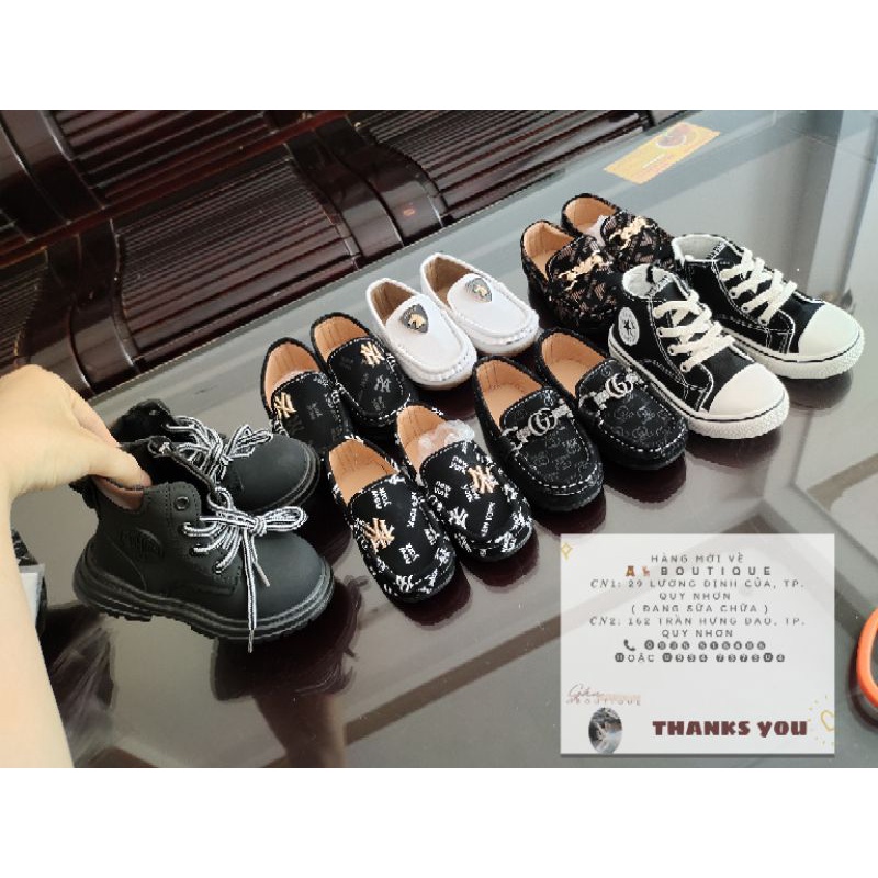 Giày mọi bé trai