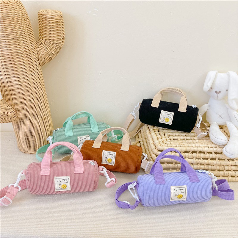 Túi Xách Đeo Vai Kiểu Dáng Dễ Thương Xinh Xắn Dành Cho Bé Trai Và Bé Gái