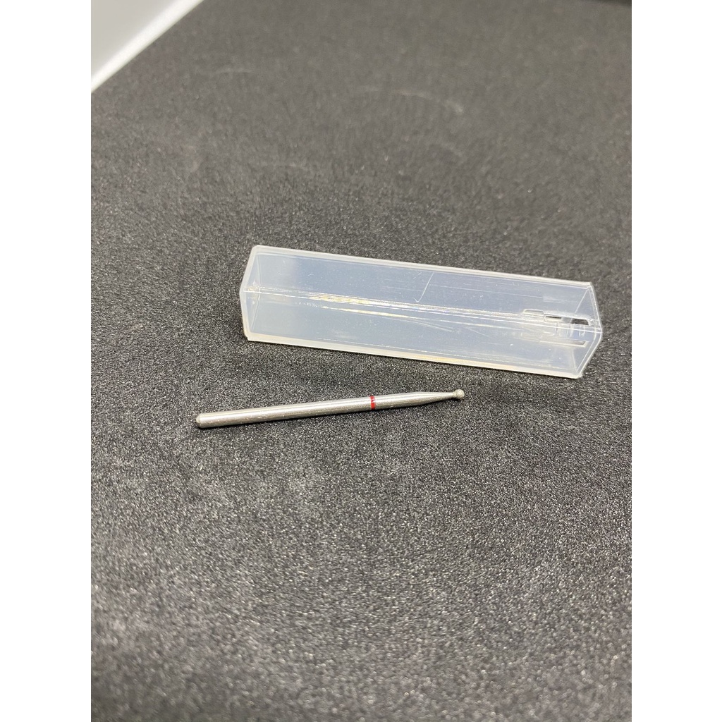 Đầu mài móng nhé a