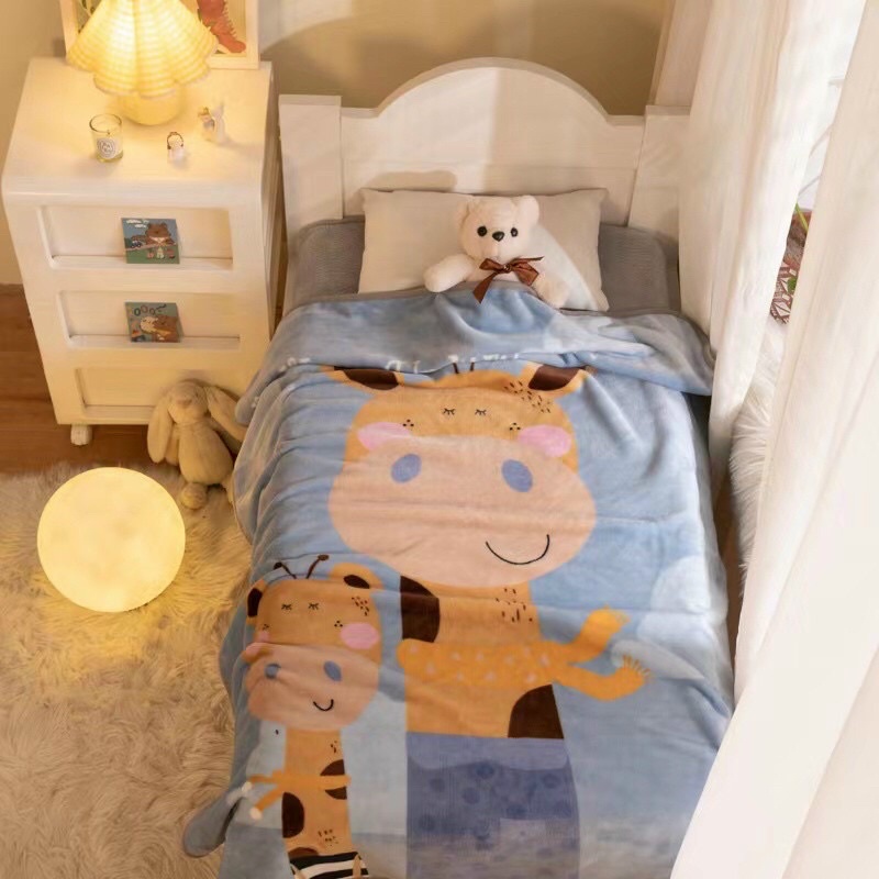 Chăn lông cừu to dày ấm cho bé 100 x 135 cM