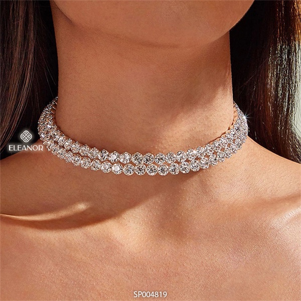 Dây chuyền choker dạng kiềng bông tai nữ Eleanor Accessories bộ trang sức đính đá lấp lánh phụ kiện trang sức 4818