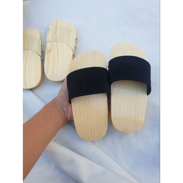 Guốc mộc gỗ xoan cho bé trai và bé gái