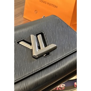 TÚI LV TWIST SZ23 SUPER VIP