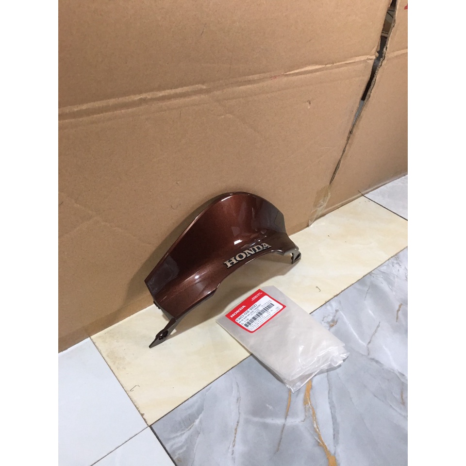 Bộ ốp đuôi sau dưới HONDA LEAD 110 năm 2009-2011 màu Nâu. *YR303M* 83603GGE900ZJ