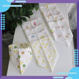 Yếm Xô Cài Nút Cho Bé..