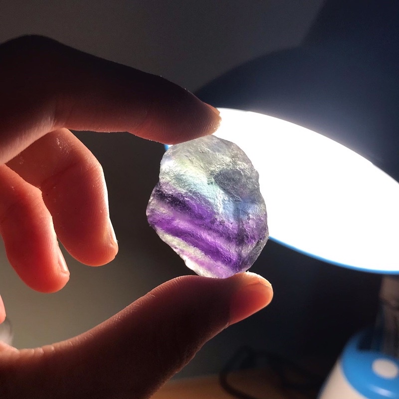Đá thô Rainbow Fluorite lẫn màu  sưu tầm , thanh tẩy bài tarot