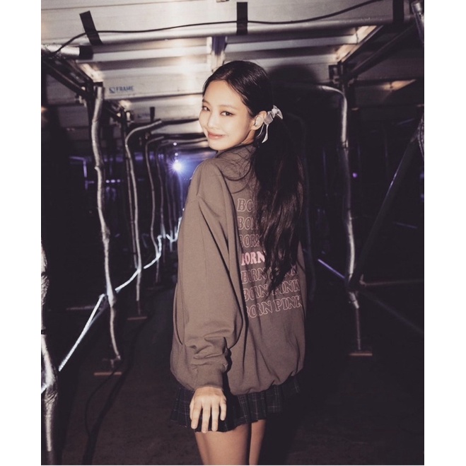 Áo hoodie Born Pink giống Blackpink mặc trong concert Bornpink