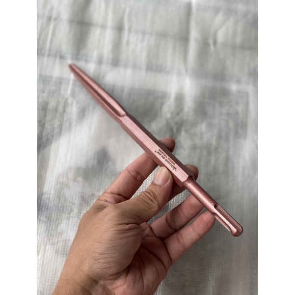 Mũi Đục Bê Tông Nhọn King Blue KBVn-14*250 đuôi gài