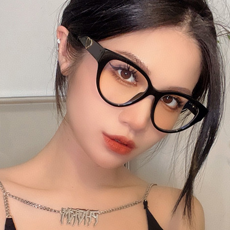 Kính Mát Hình Trái Tim Chống Tia UV400 Sự Bảo Vệ