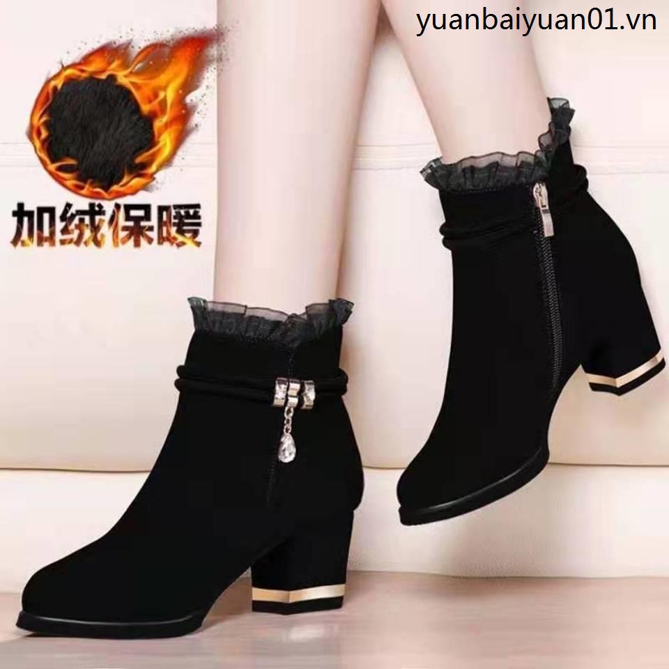 Giày Bốt Cao Gót Martin Da Lộn Mỏng Cổ Ngắn Đế Dày Phong Cách Mới Thời Trang Thu Đông Dành Cho Bạn Nữ