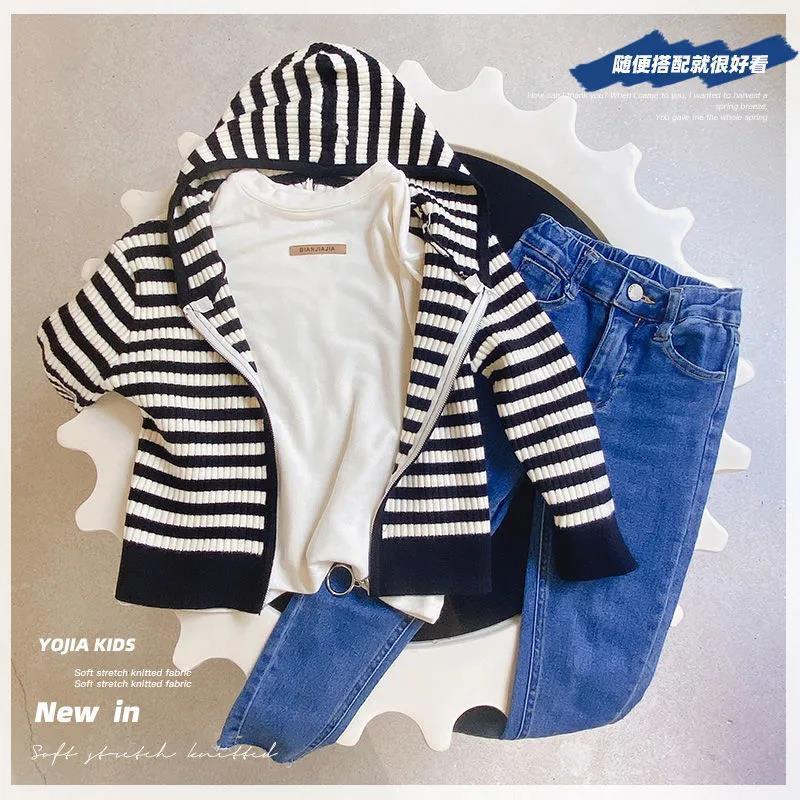 Áo Khoác Có Nón Họa Tiết Kẻ Sọc Thời Trang Xuân Thu 2022 Cho Bé Gái