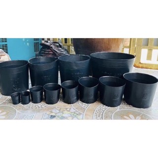 1 cái chậu nhựa đen c3,c5,c6,c8,c9,