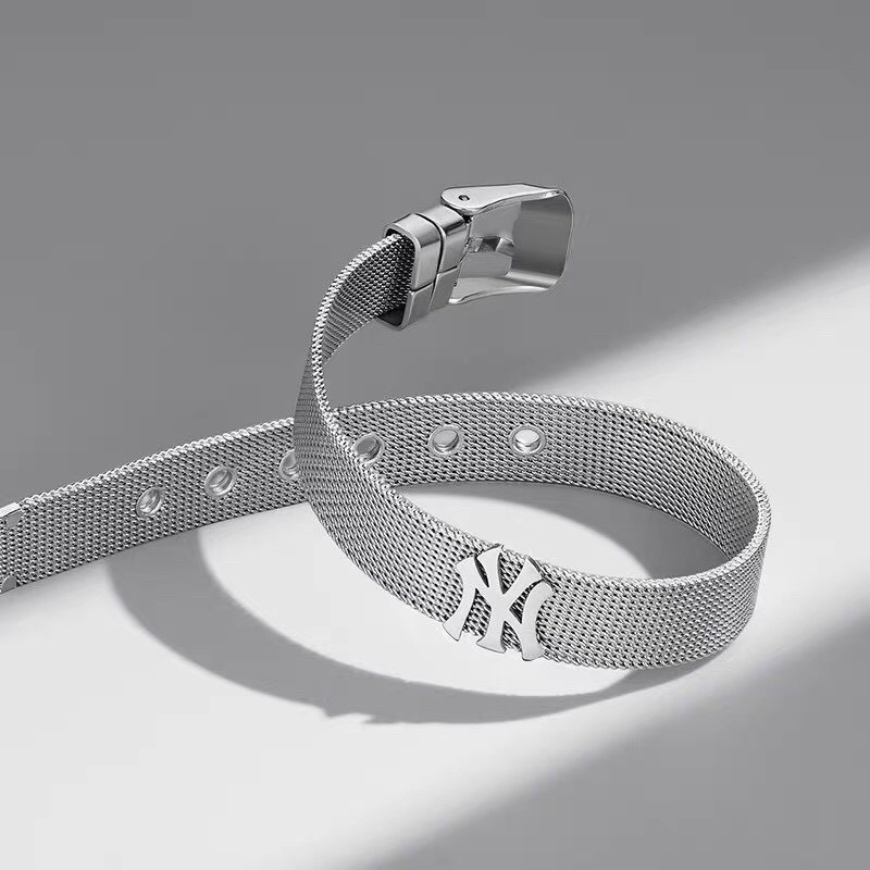 Vòng tay titan Unisex Nam Nữ kèm túi hộp