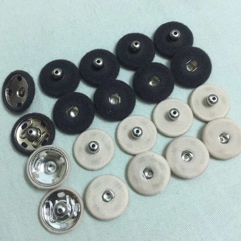 nút bấm bọc vải khâu tay (sz to 2cm)