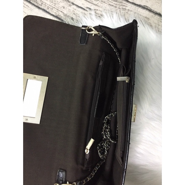 Ví cầm tay da chần