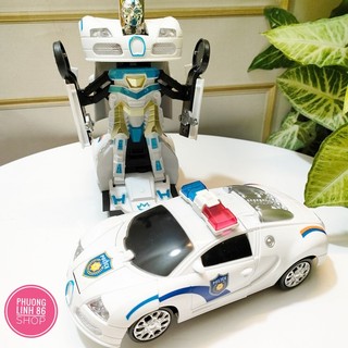 Xe biến hình robot đồ chơi o to có đèn nhạc D54