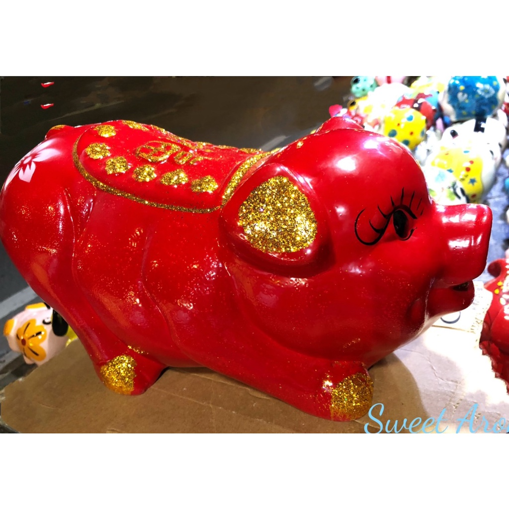 Heo Đất Dài Màu Đỏ Kim Tuyến Vàng Sơn Bóng May Mắn Size Lớn 35cm * 20cm (Sỉ lẻ toàn quốc)