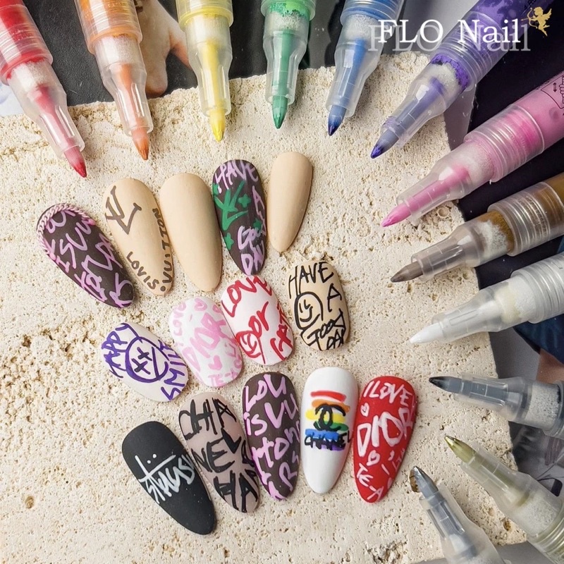 set bút vẽ móng tay 12 màu