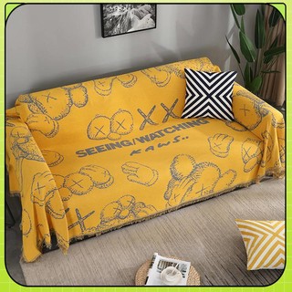 Bọc ghế sofa họa tiết hoạt hình phối tua rua xinh xắn