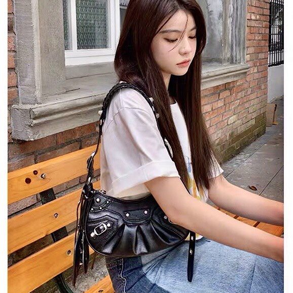 Túi xách BENLEN kèm gương và ví Set Túi BALEN dáng bầu hot trend 2022 size 24 - ZENI.STORE