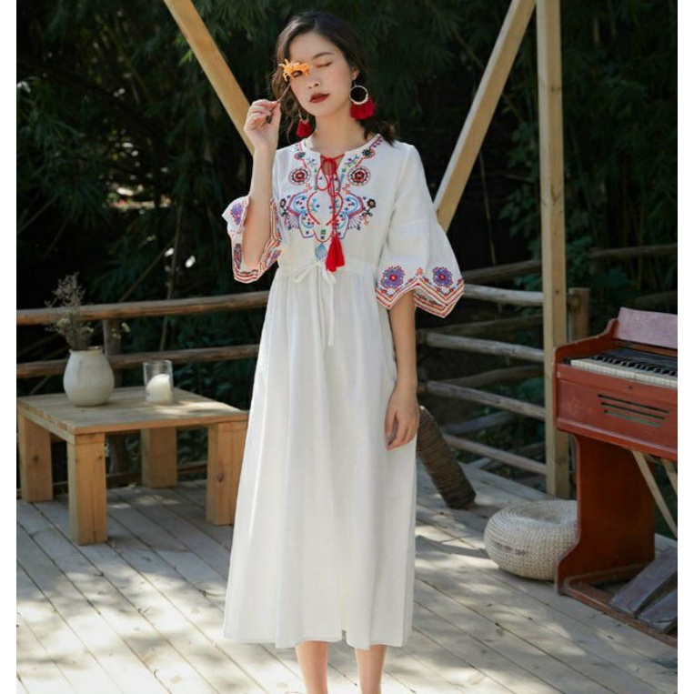 ĐẦM XUẤT NHẬT