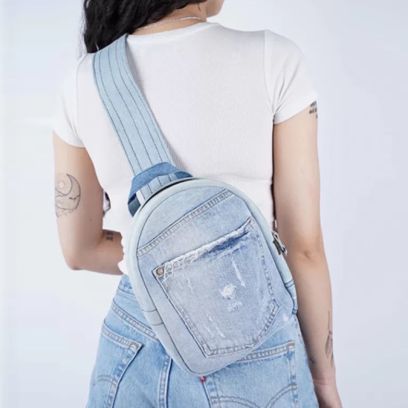 Túi crossbody size 18