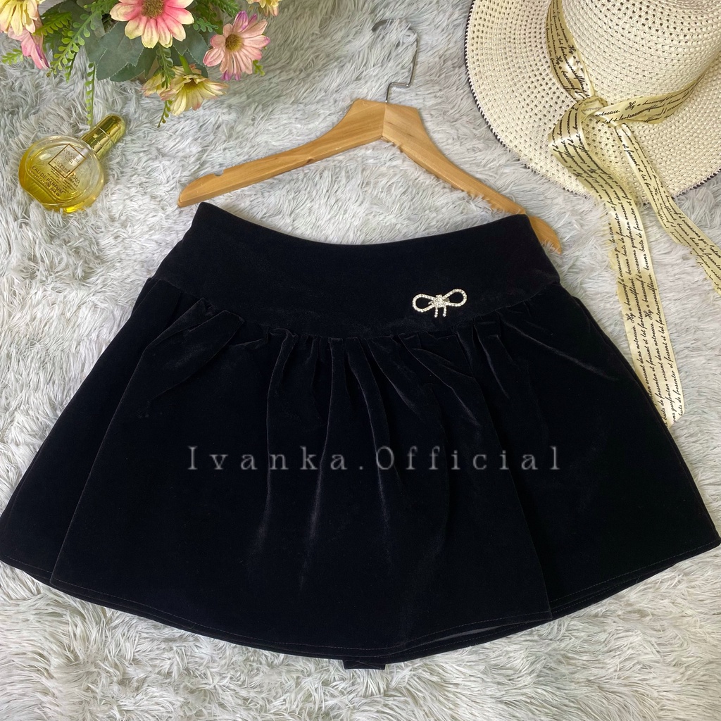 Váy nhung *IVANKA@* chân váy chữ a nhung có quần đùi trong.085