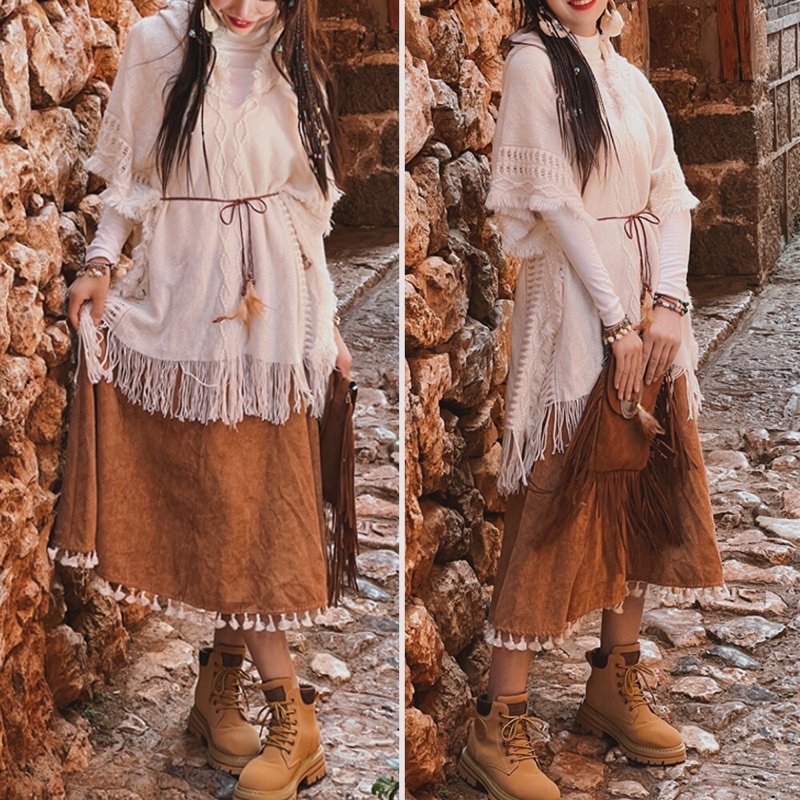 Sét chân váy và áo choàng len có mũ phong cách boho siêu hót