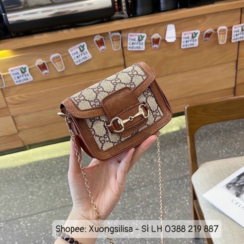 Túi đeo chéo mini móc nối họa tiết zic zac