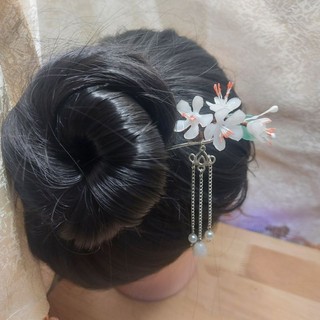 Trâm cài tóc hoa mận trắng