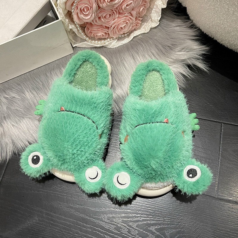 DÉP ĐI TRONG NHÀ ẾCH MẮT TO