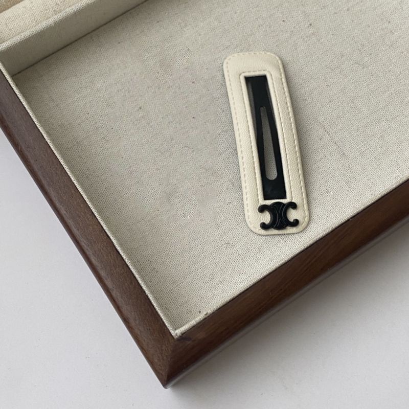 Kẹp Tóc Bằng Da Màu Trắng Đen Phong Cách Retro Thời Trang Thu Đông