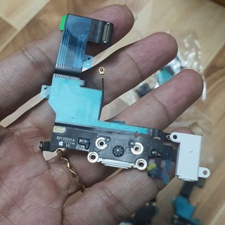 Cụm sạc táo Ip5se bao test đổi trả
