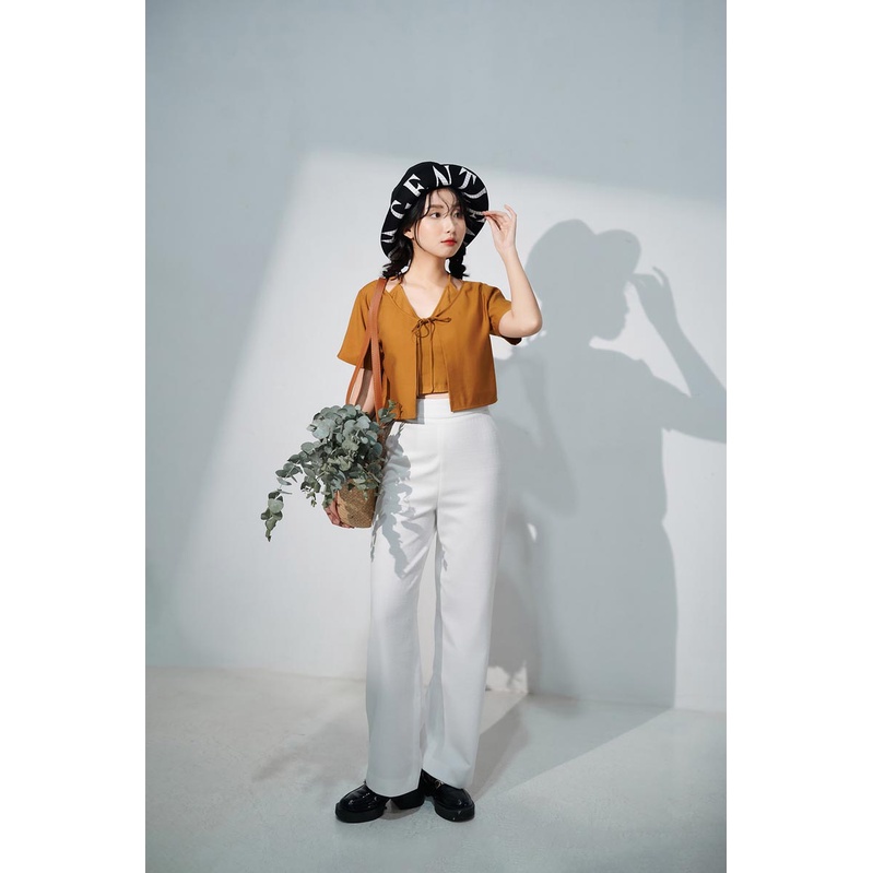 Quần dài tây 2 lớp dây kéo 1 bên hông ống suông thời trang GAGO màu trắng GO4154