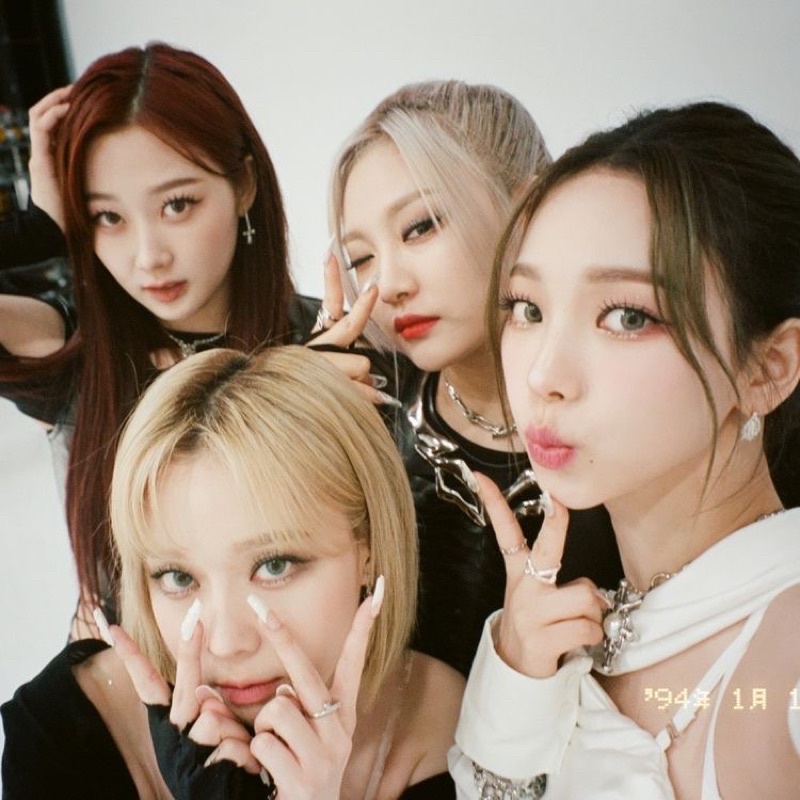 Ảnh thẻ nhóm nhạc aespa Savage Clio SSGT Girls