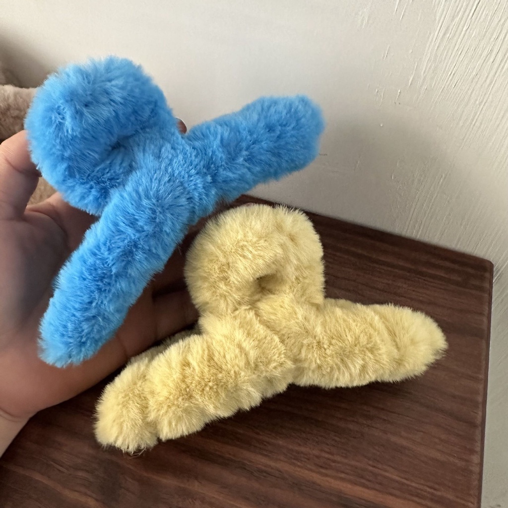 Kẹp Tóc Hình Cá Mập Bằng Lông Nhung Thời Trang Thu Đông