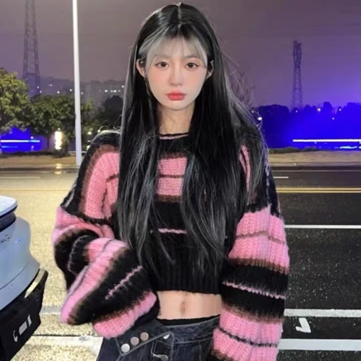 Áo Sweater Dệt Kim Dáng Rộng Ngắn Gợi Cảm Phong Cách Mới Cho Nữ Mặc Ngoài Trời Mùa Xuân Thu Nóng Bỏng