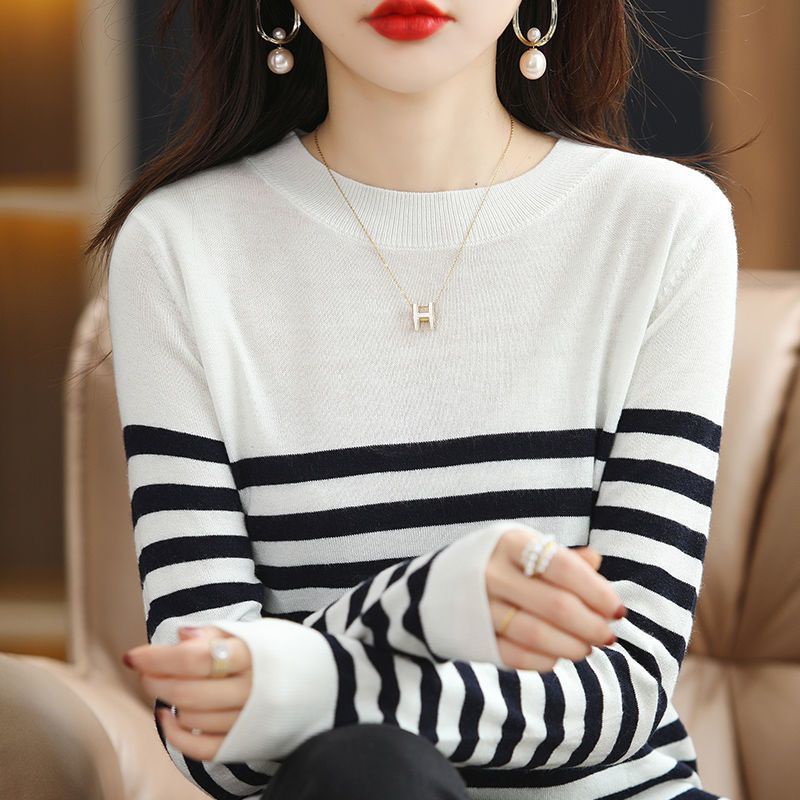 Áo Thun Nữ Dài Tay Cổ Tròn Sọc Ngang Thời Trang Hàn