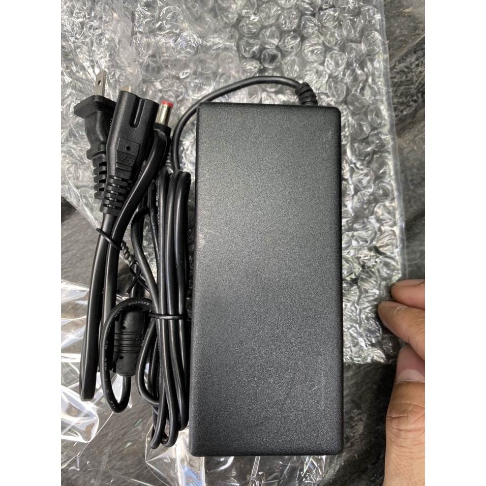 Nguồn 12v-5a LION,ACBEL chạy 4 tới 5 mắt camera, đèn led