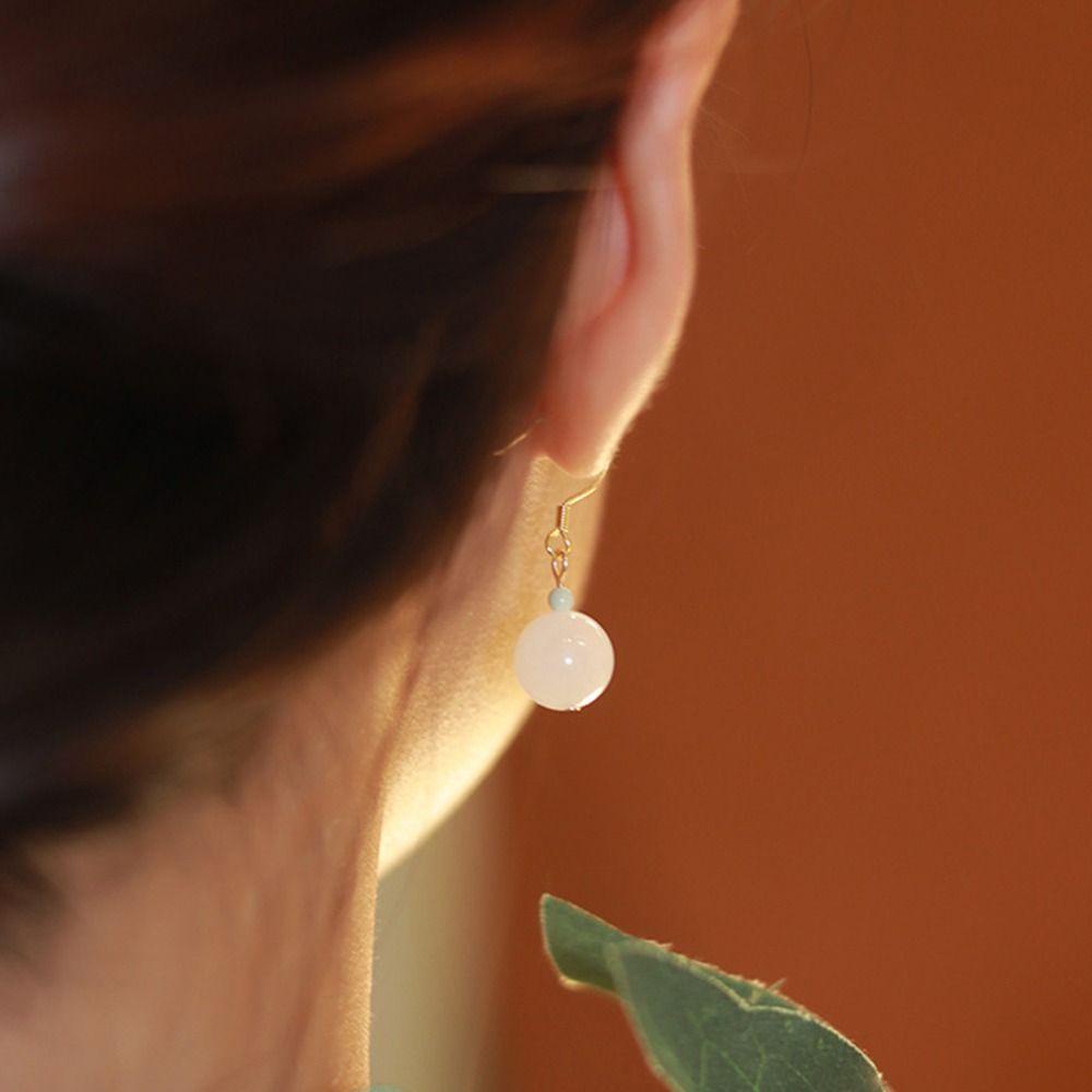 Khuyên Tai Lủng Lẳng Xỏ Hạt Đồng Xanh Lá Thiết Kế Thời Trang Cổ Điển Cho