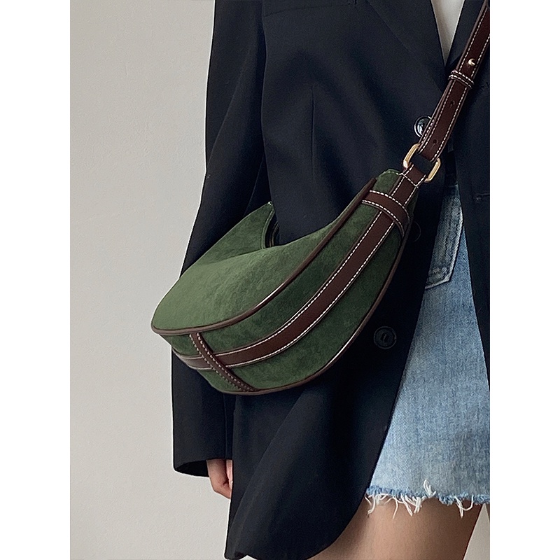 Túi Xách Đeo Vai Phủ Bông Cỡ Nhỏ Phong Cách Retro Thiết Kế Mới Dành Cho Nữ