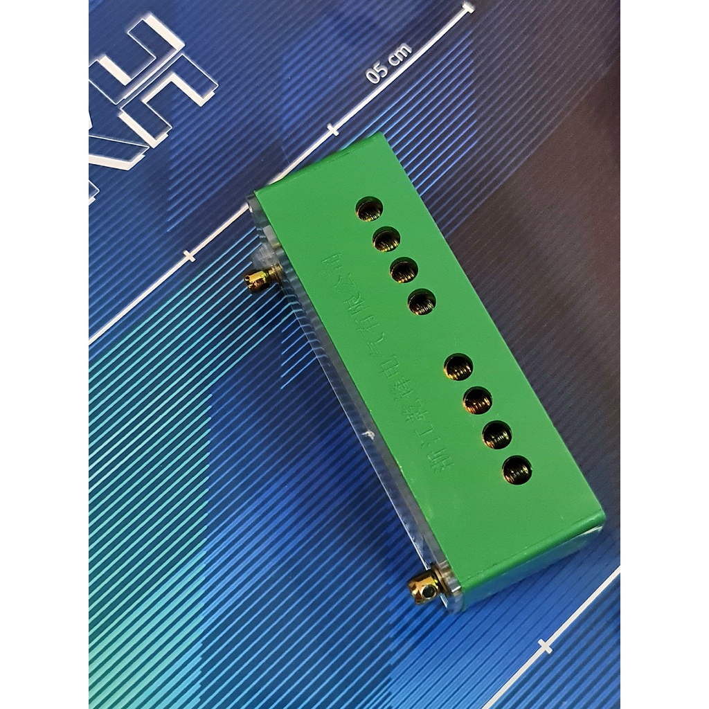 Box kết nối cao cấp 2 ra 8